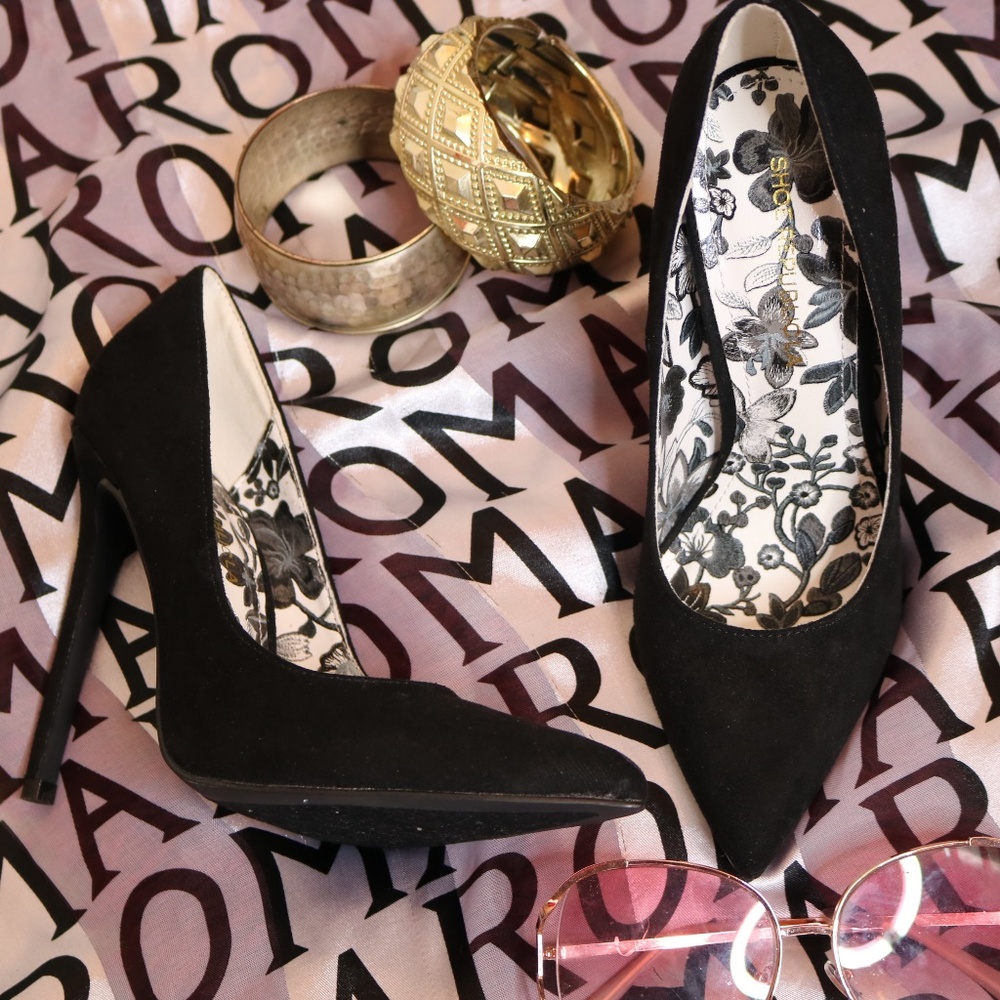 Black Heels - Shoe Republic LA